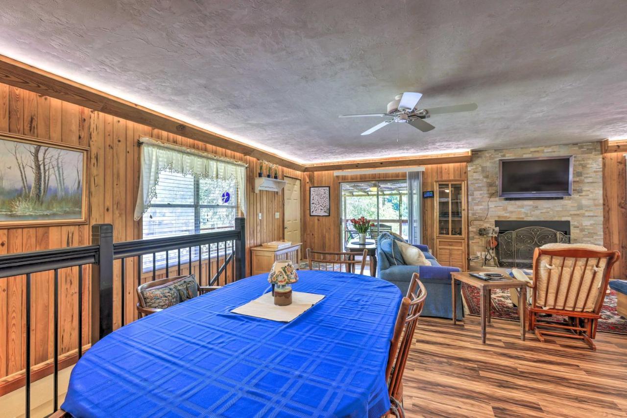 Charming Abode With Dock On The Suwannee River Bell Kültér fotó